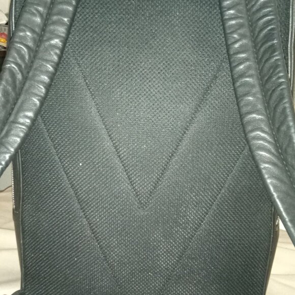 Louis Vuitton Michael Damier Backpack - Picture 2 of 7